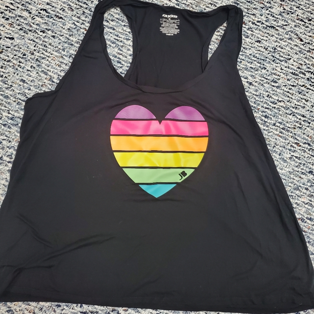 Rainbow heart tank